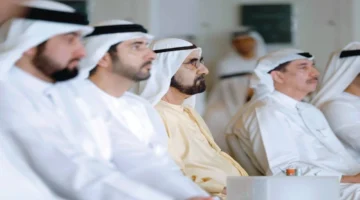 100 مليار درهم.. محمد بن راشد يطلق مشروع توسعة مركز دبي المالي العالمي الجديد